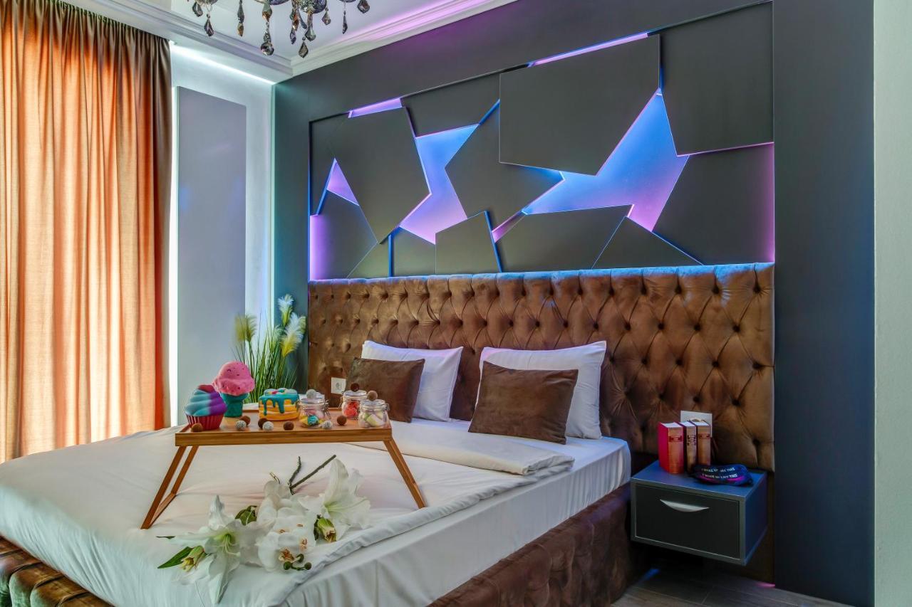 Appartamento North Twin Bucarest Esterno foto