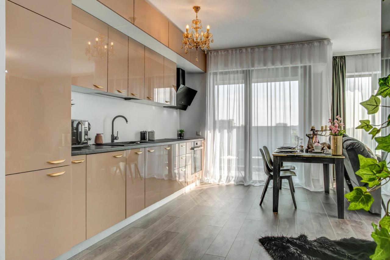 Appartamento North Twin Bucarest Esterno foto