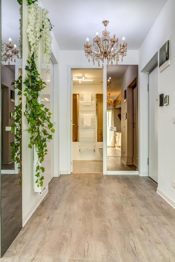 Appartamento North Twin Bucarest Esterno foto